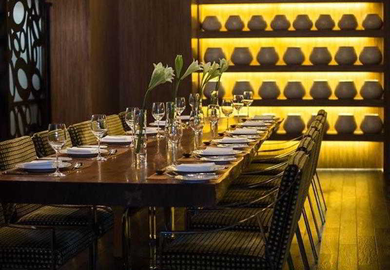 Renaissance Shanghai Caohejing Hotel Restaurant bilde
